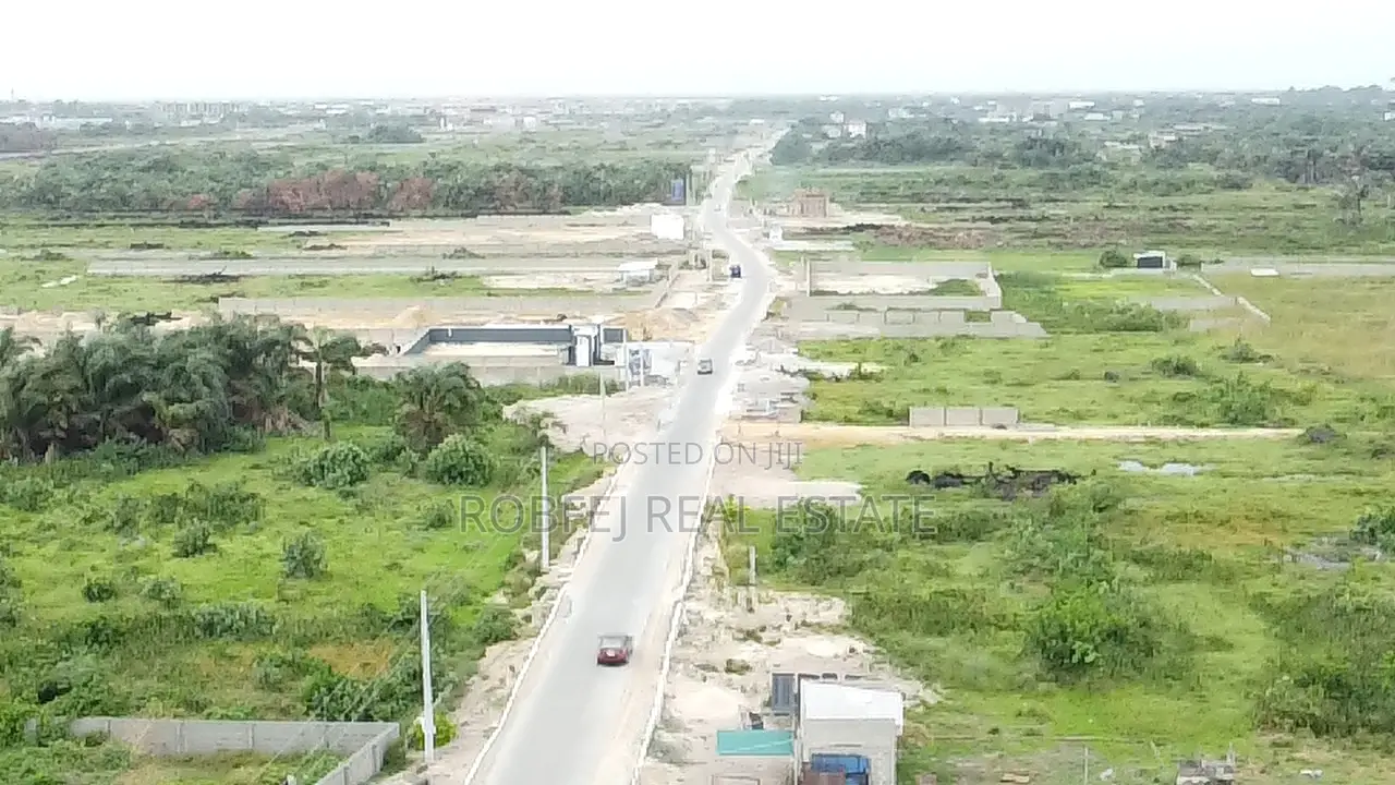 2 Plots Ocean View