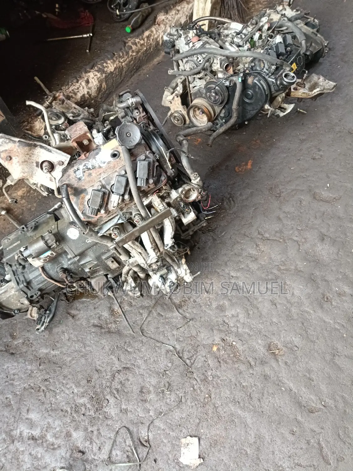 Mitsubishi Minicab Injector