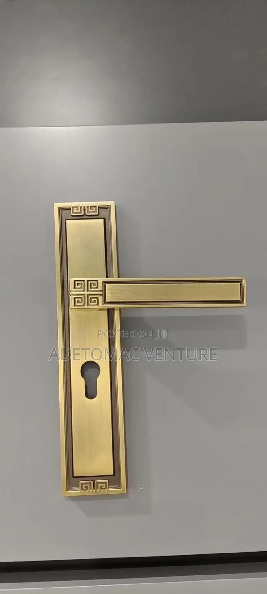 Italy Handles