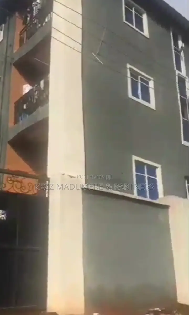 20bdrm Block of Flats in Monarch , After for sale
