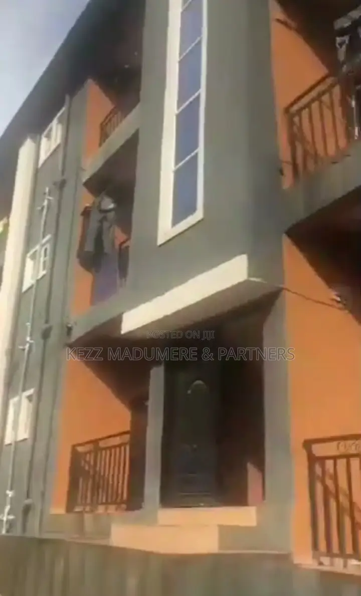 20bdrm Block of Flats in Monarch , After for sale