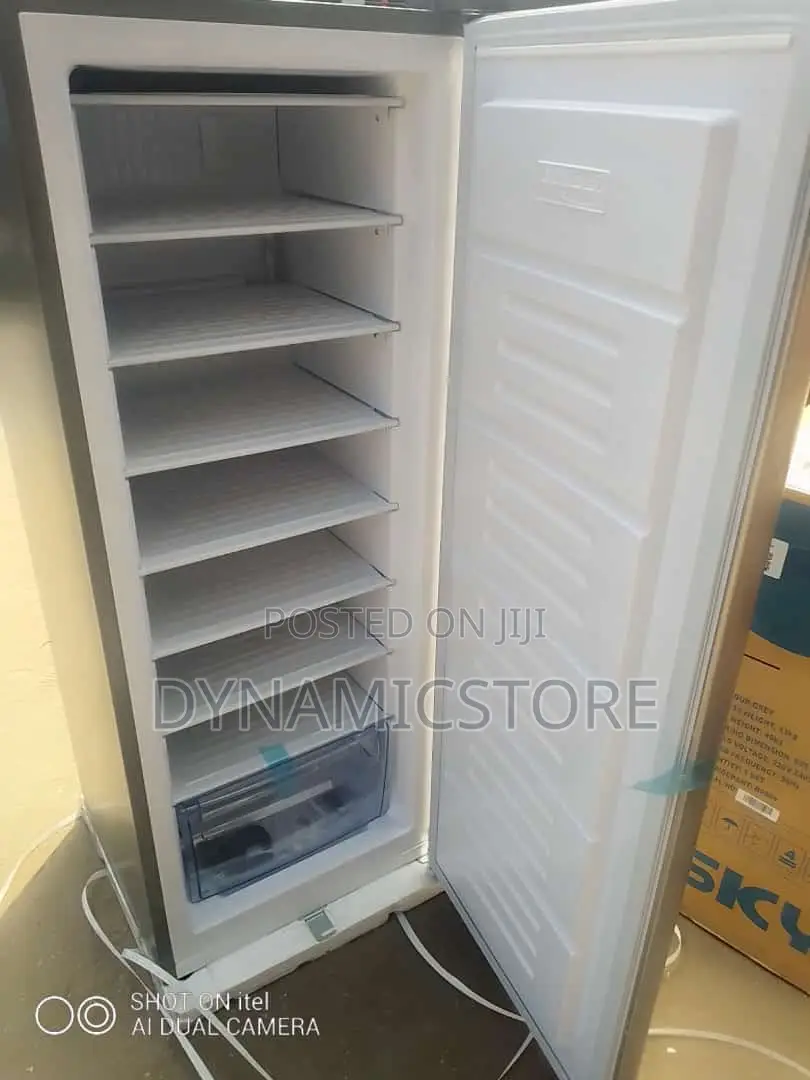 Skyrun Upright Freezer 185L 7 Steps (BDL185)