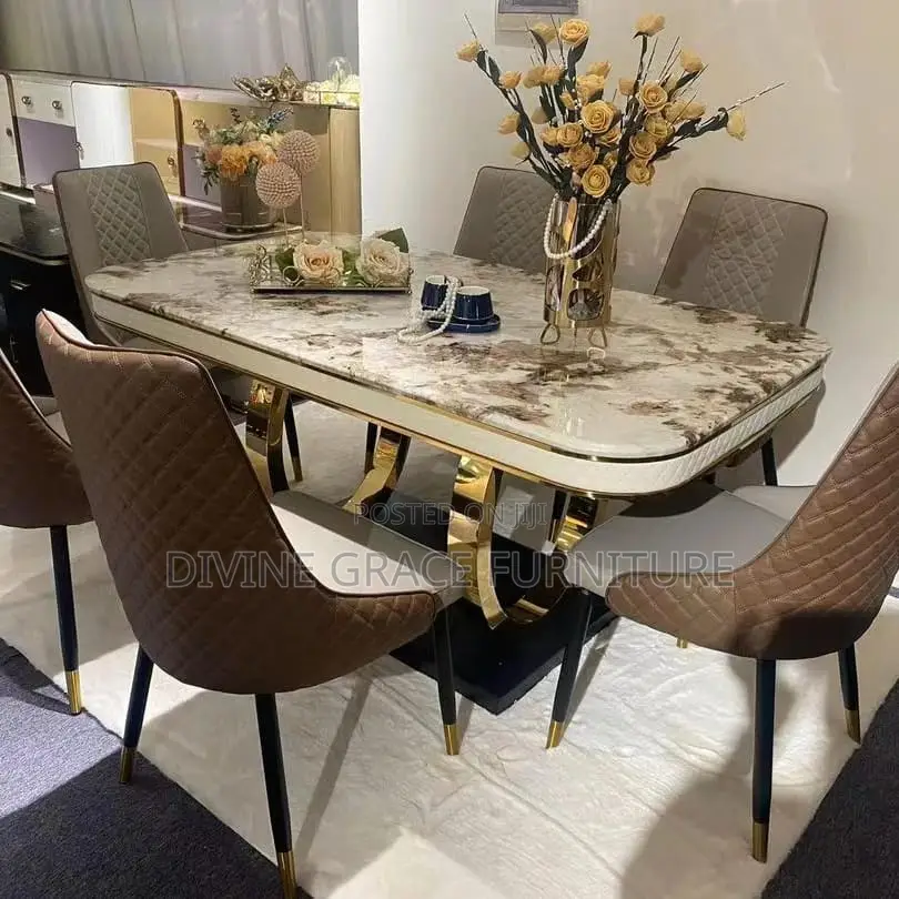 Dinning Table With 6 Chairs