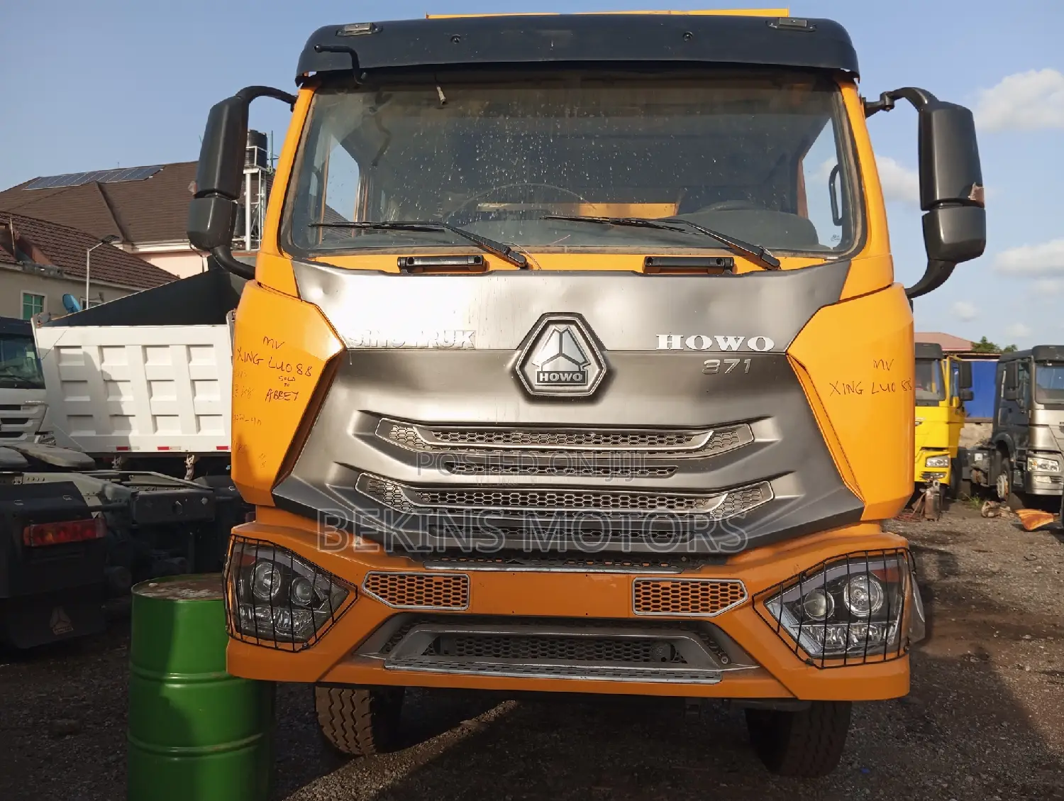 Foreign Used Sinotruck Howo Truck 20016 Yellow