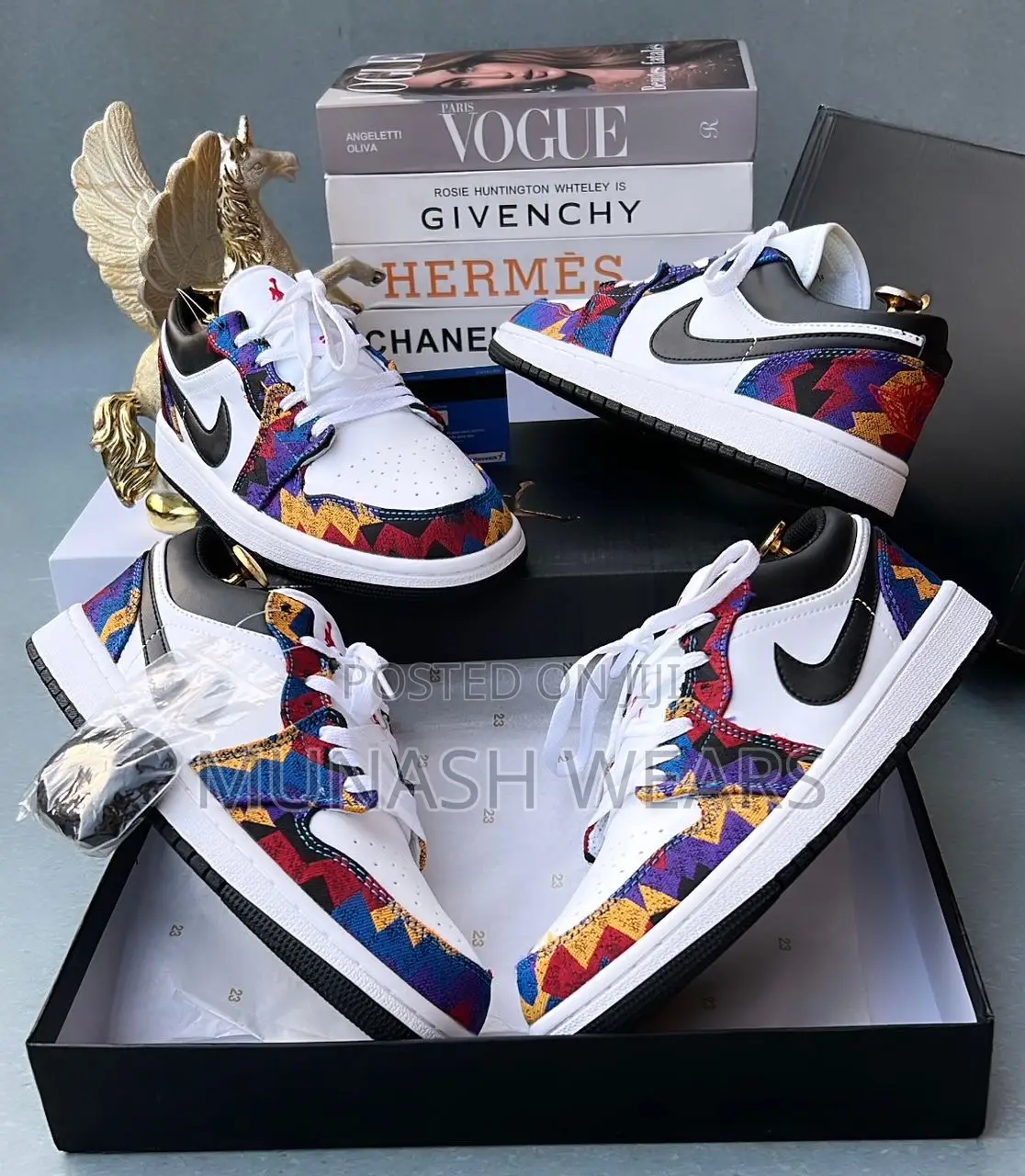 Nike Sneakers