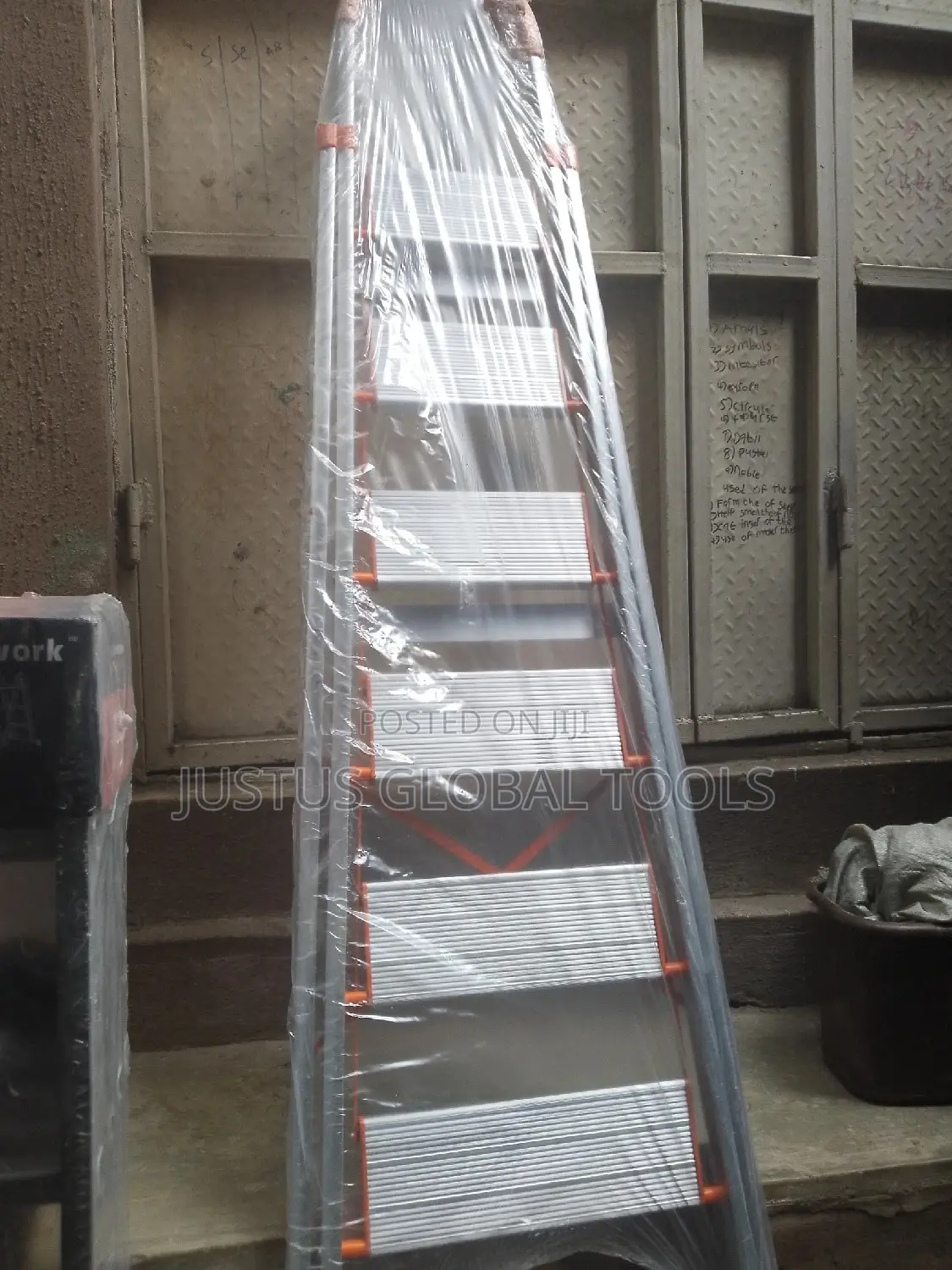 6 Step Alluminium Ladder
