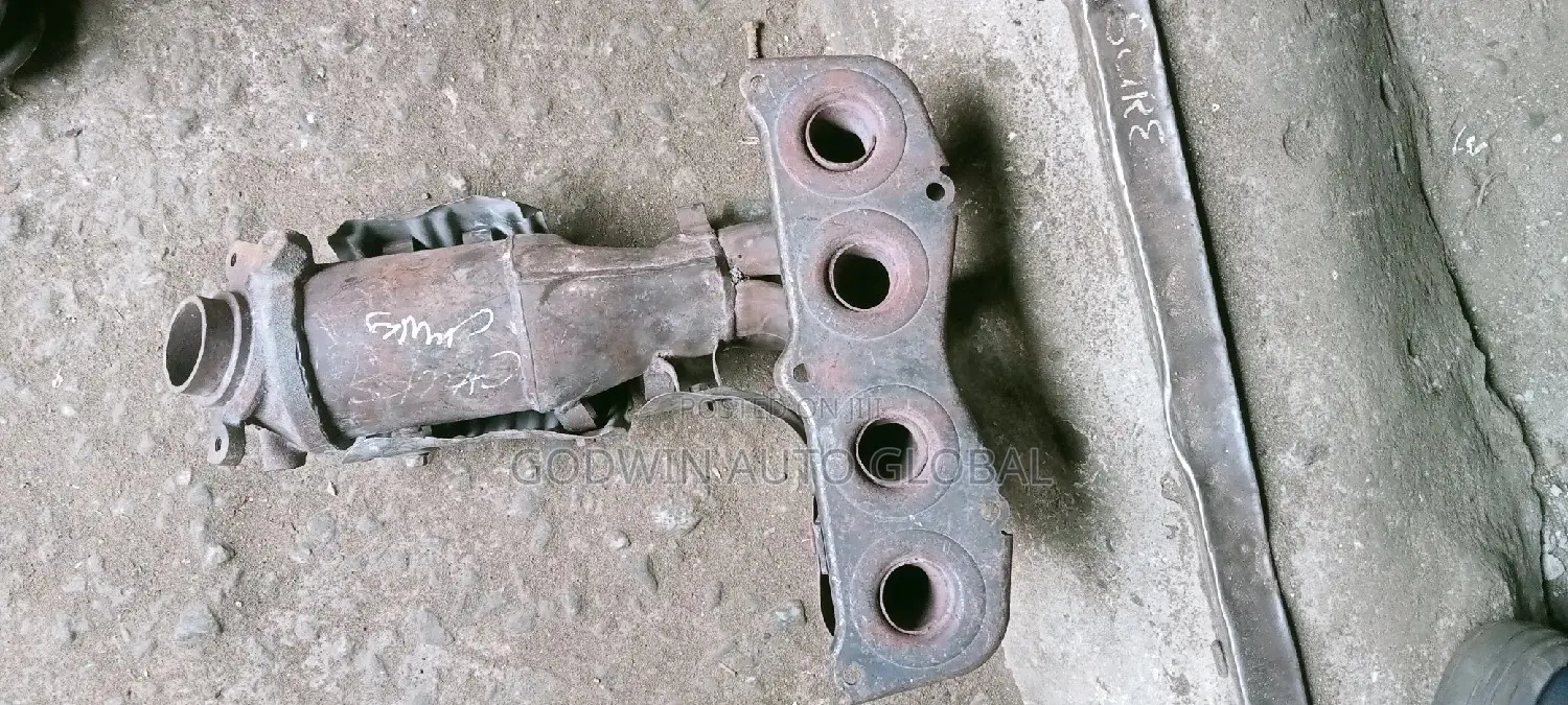 Direct Engine Catalyst Toyota RAV4 2008 Model