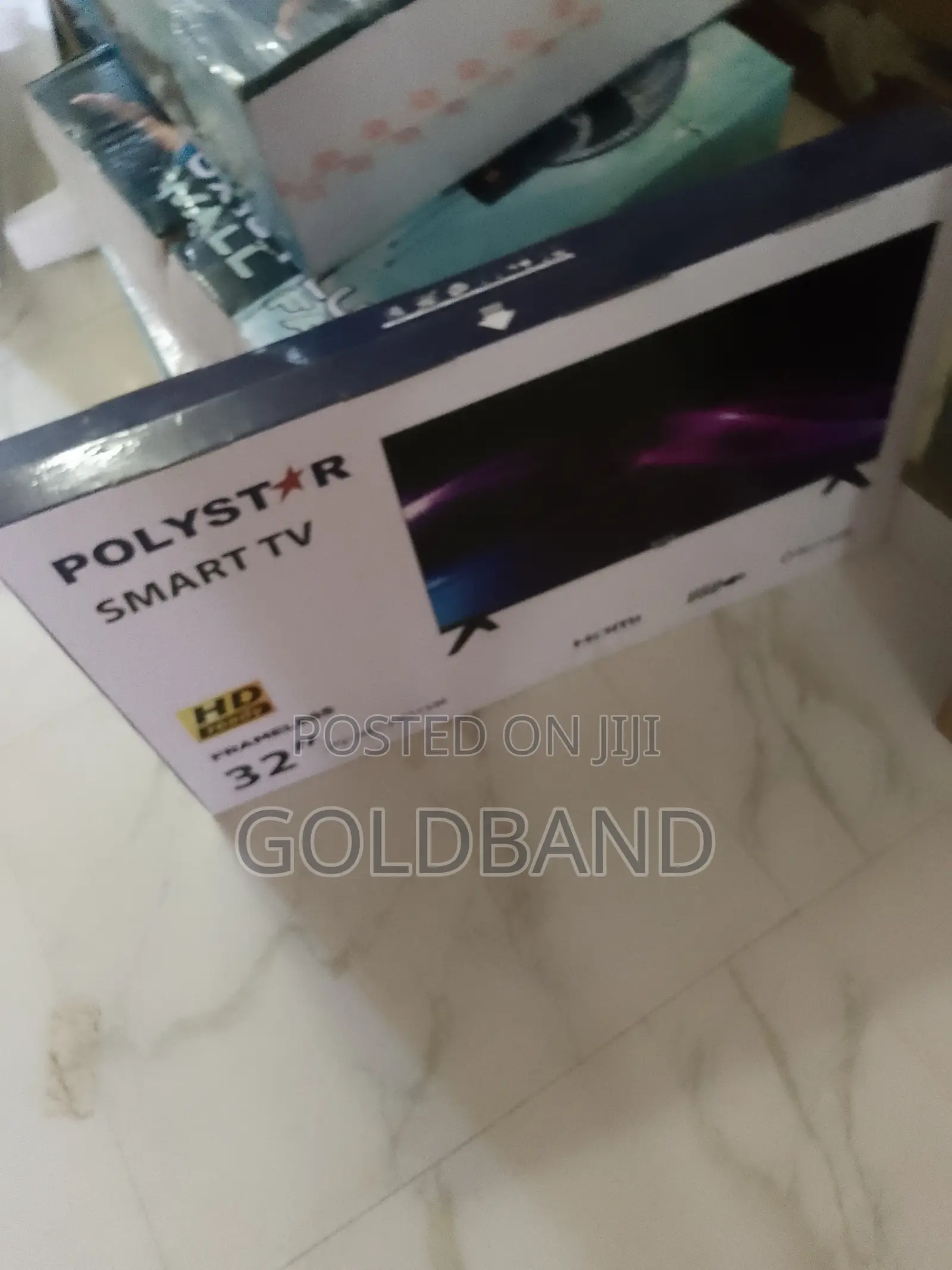 Durable Polystar 32" Frameless Smart TV