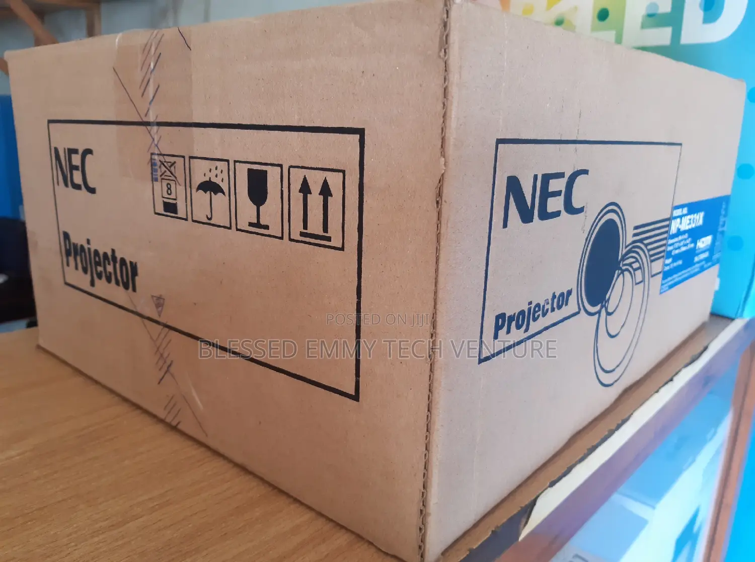 NEC Corporation Nec NP-ME331X LCD Projector