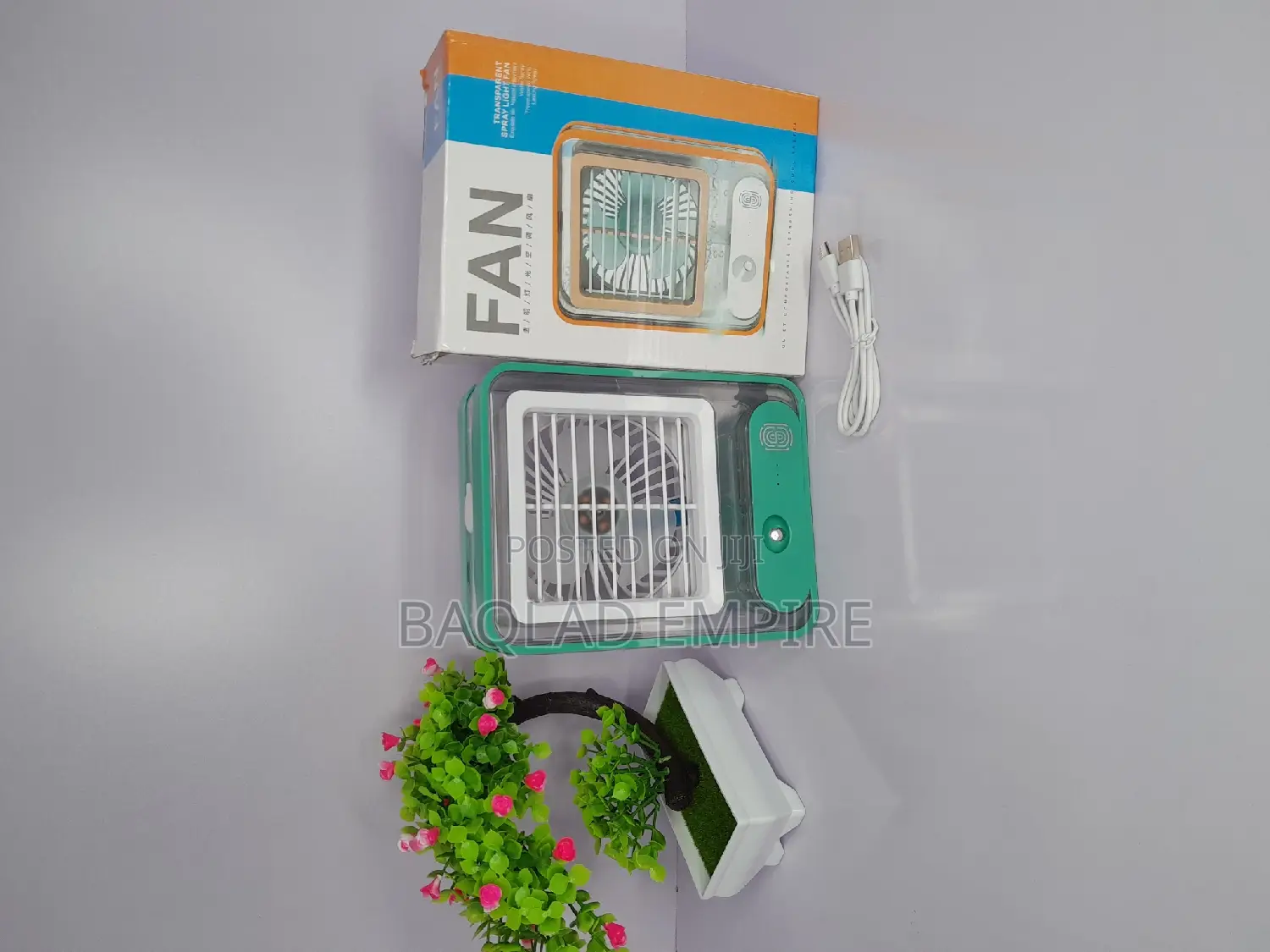 Rechargeable USB Transparent Spray Light Cooling Fan