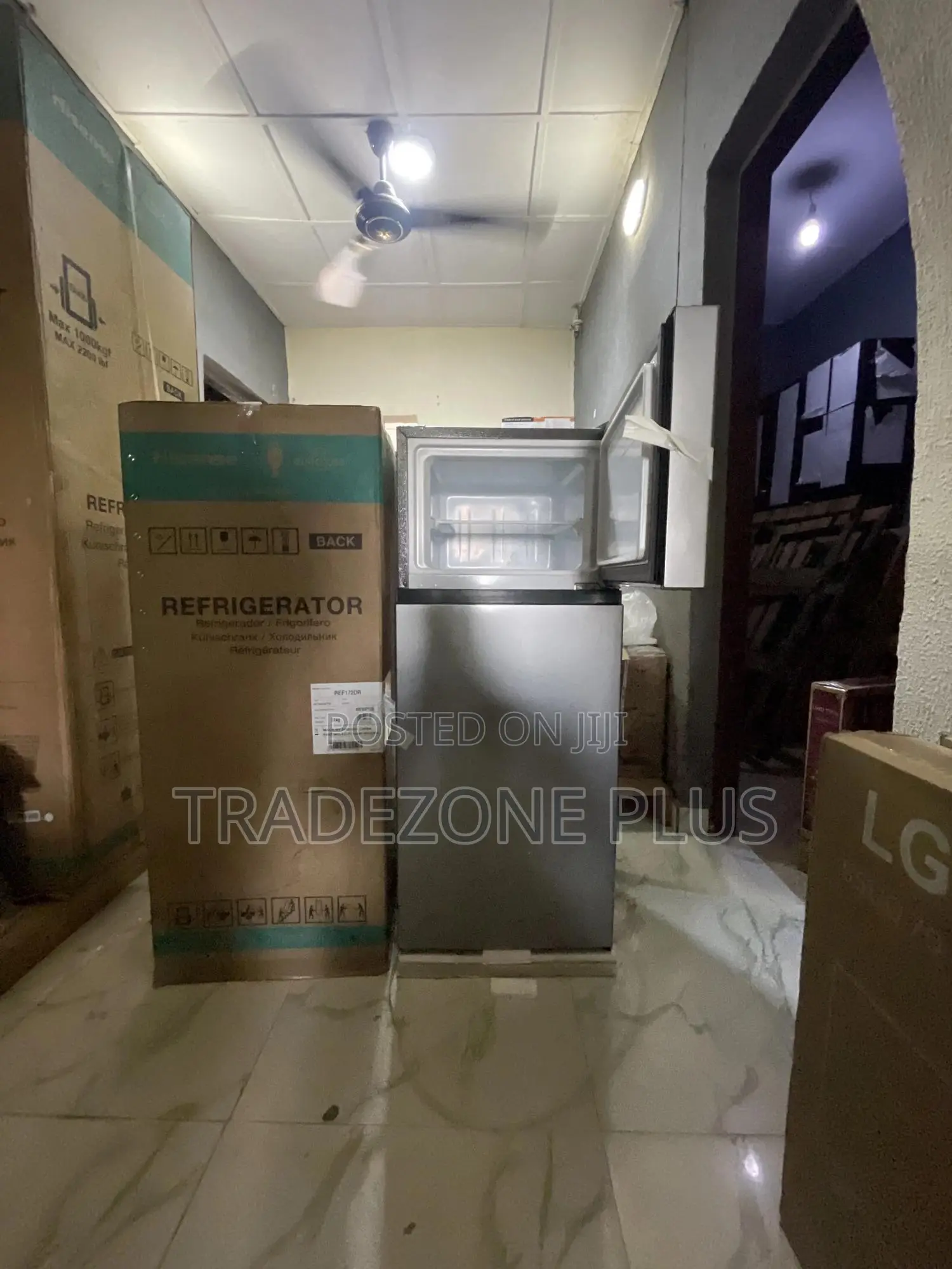 Hisense Top Freezer 124L Refrigerator