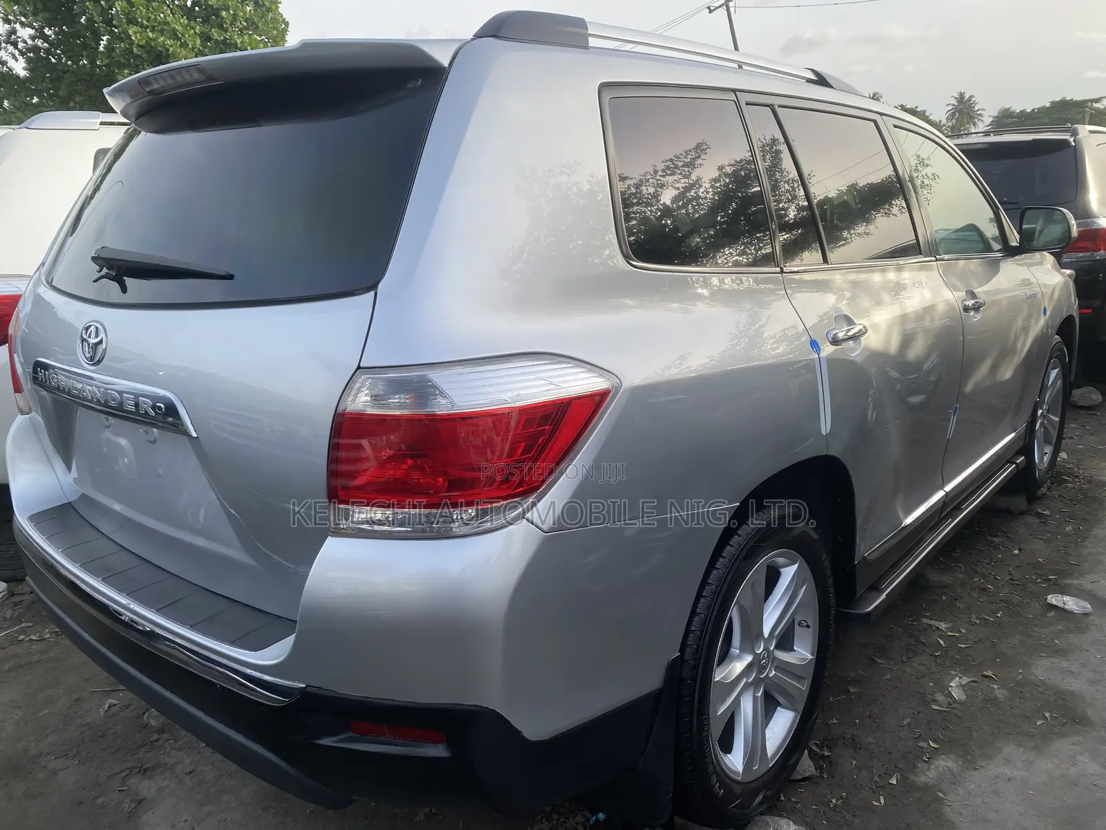 Toyota Highlander Limited 2011 Silver
