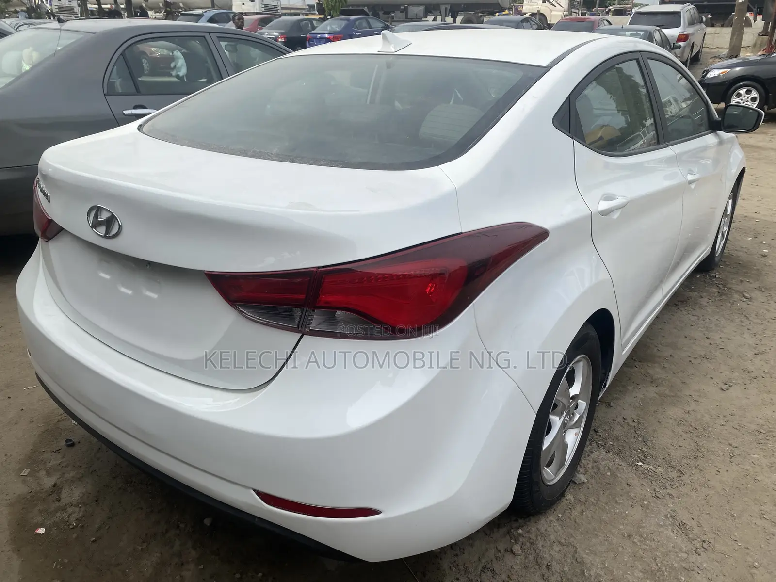 Hyundai Elantra 2014 White