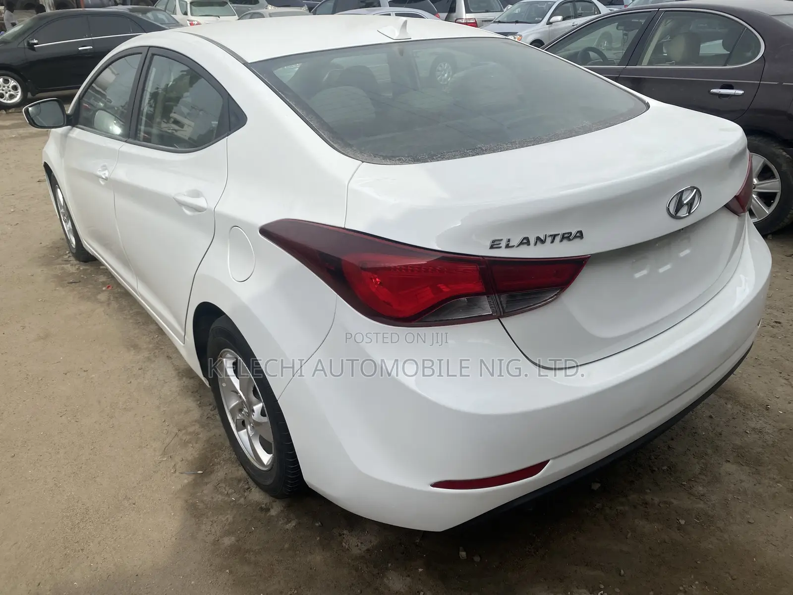 Hyundai Elantra 2014 White