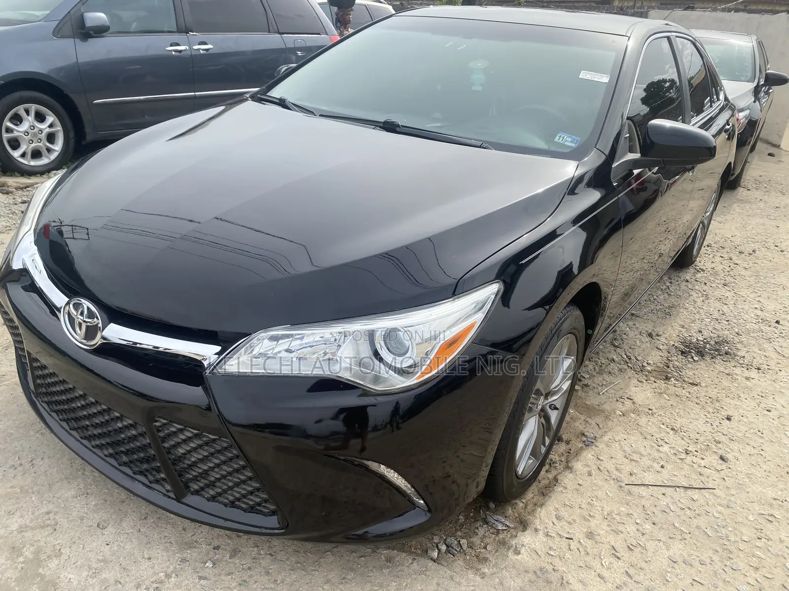 Toyota Camry 2017 Black