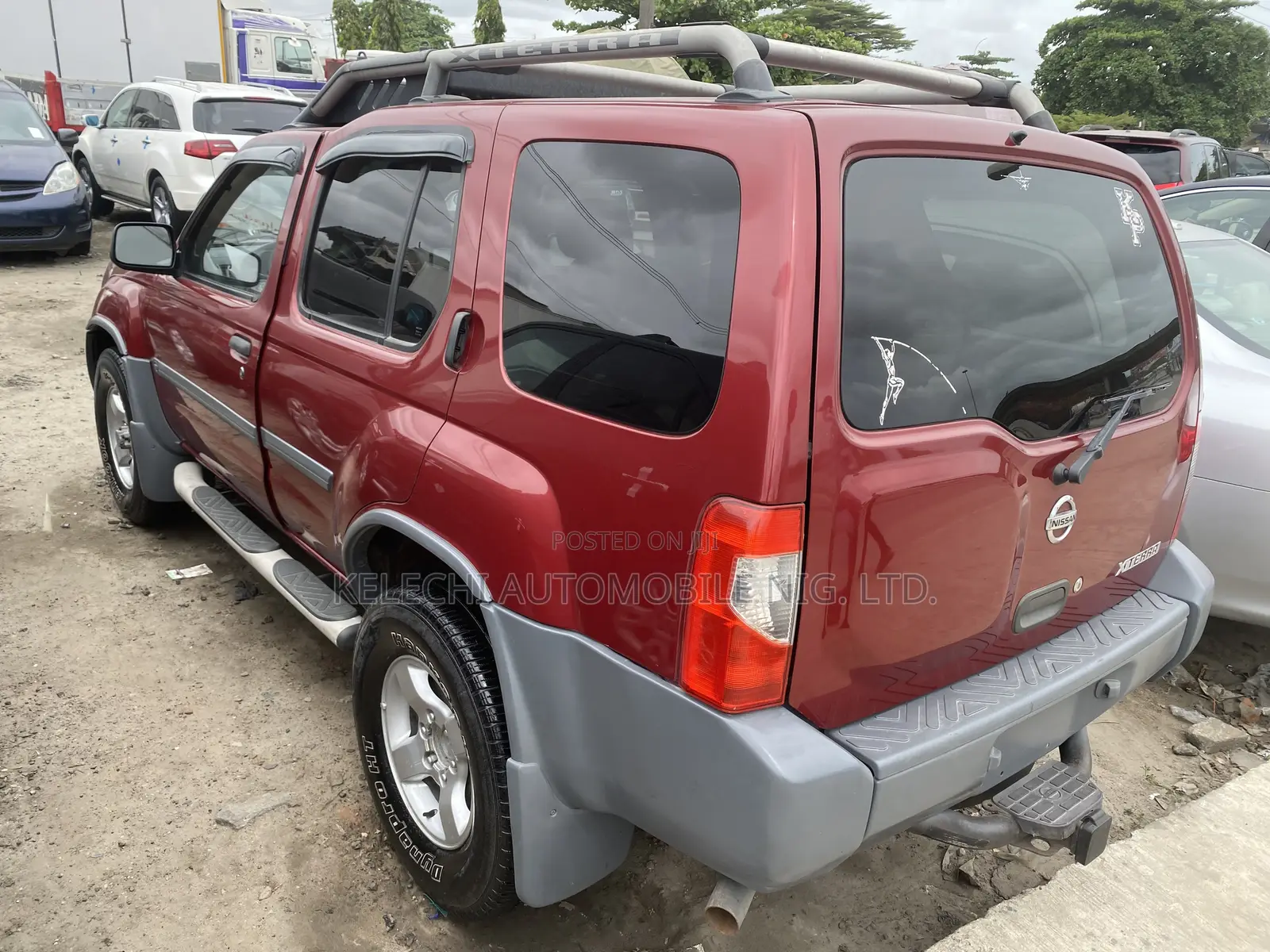 Nissan Xterra 2004 Red