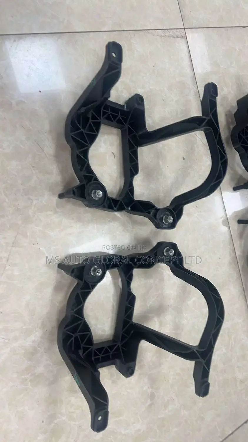 Bentley Bentyaga Headlights Seat