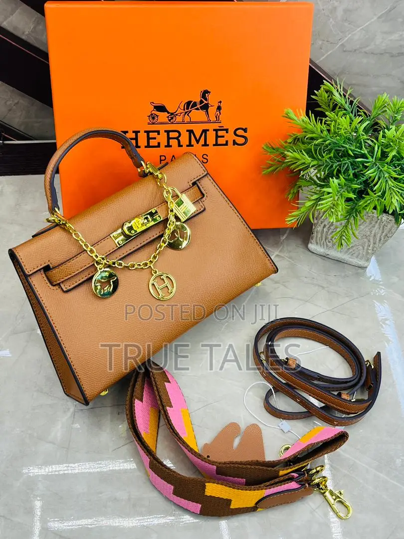 High Quality Hermes Shoulderbag. Small Size. Fully Boxed 
