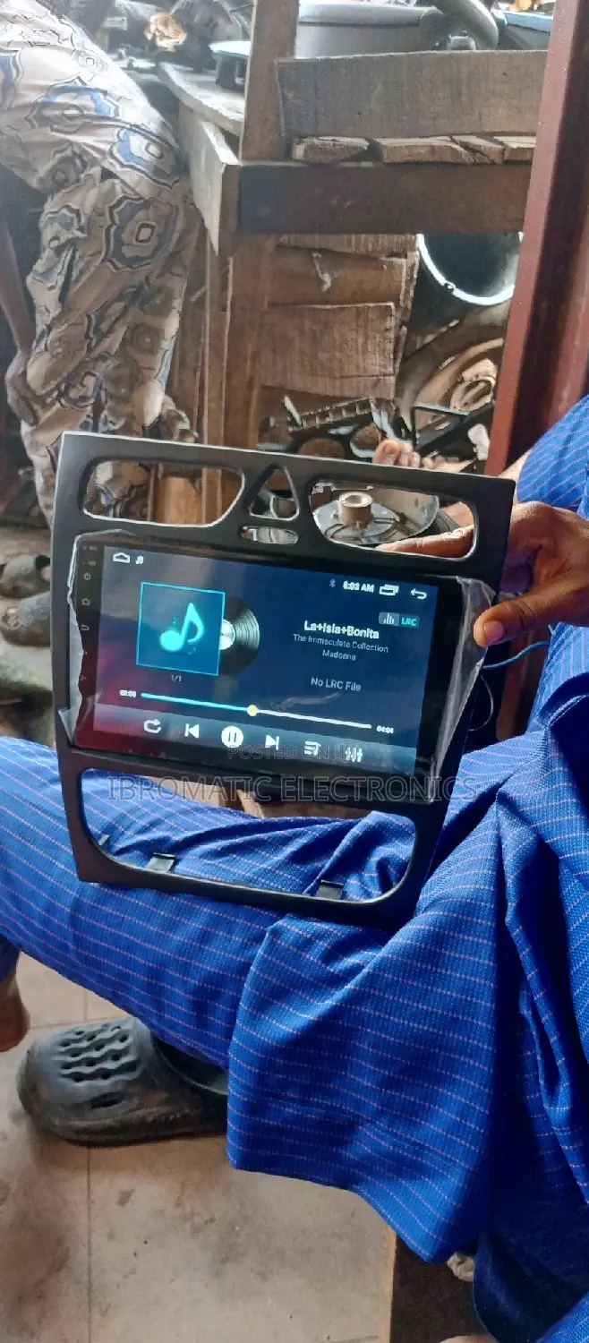 Android Sweatable for Benz C-Class