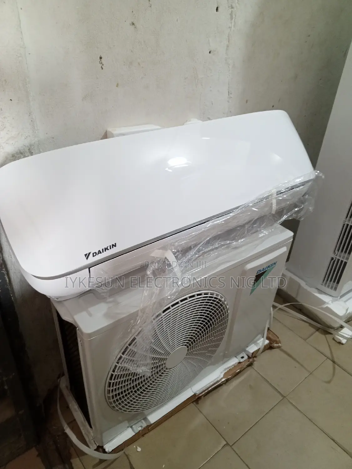 DAIKIN 2 HP Air Conditioner Split Unit 100%Copper Coil
