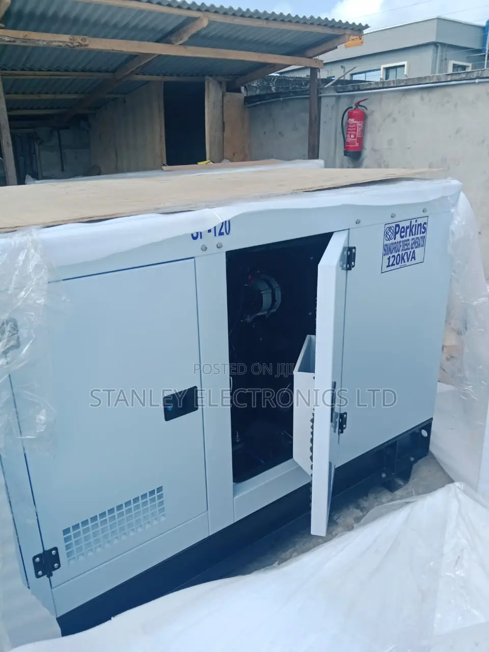 120kva Perkins Soundproof Generator Diesel 100% Copper Coil