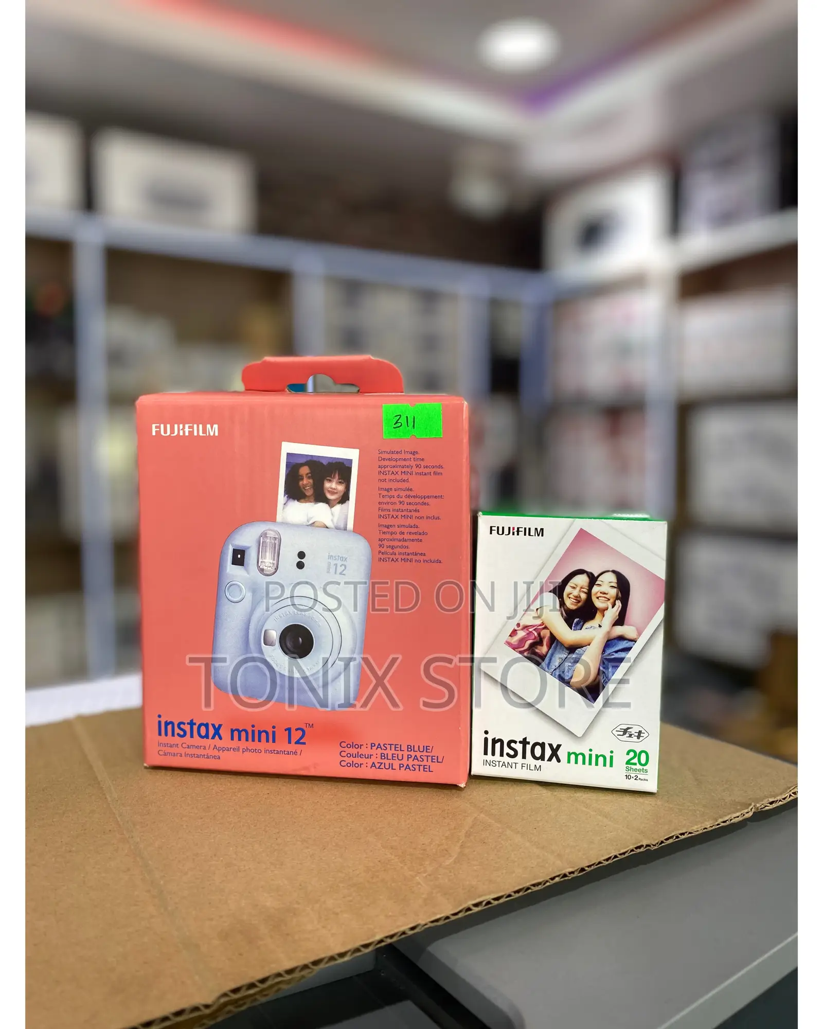 Fujifilm Instax Mini 12 Camera Complete Set