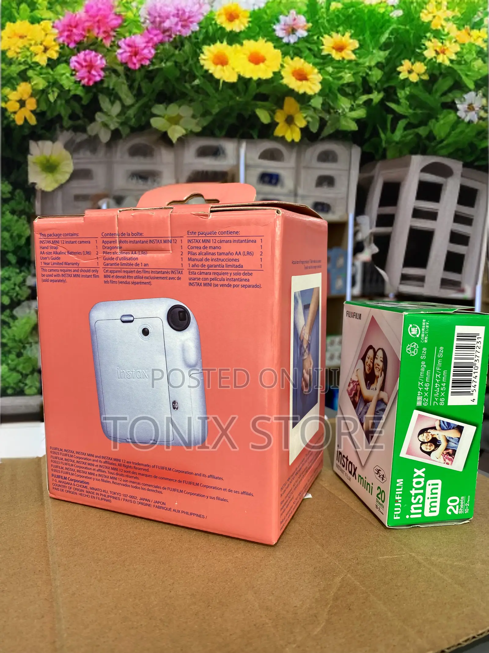 Fujifilm Instax Mini 12 Camera Complete Set