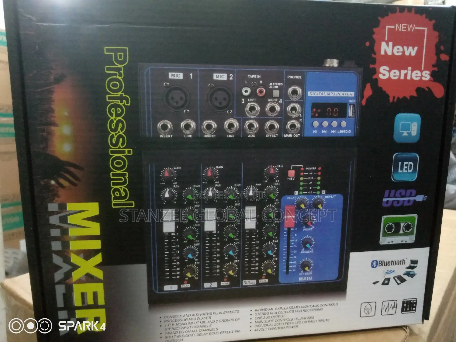 Yamaha F4USB 4-Channel Professional Mixer