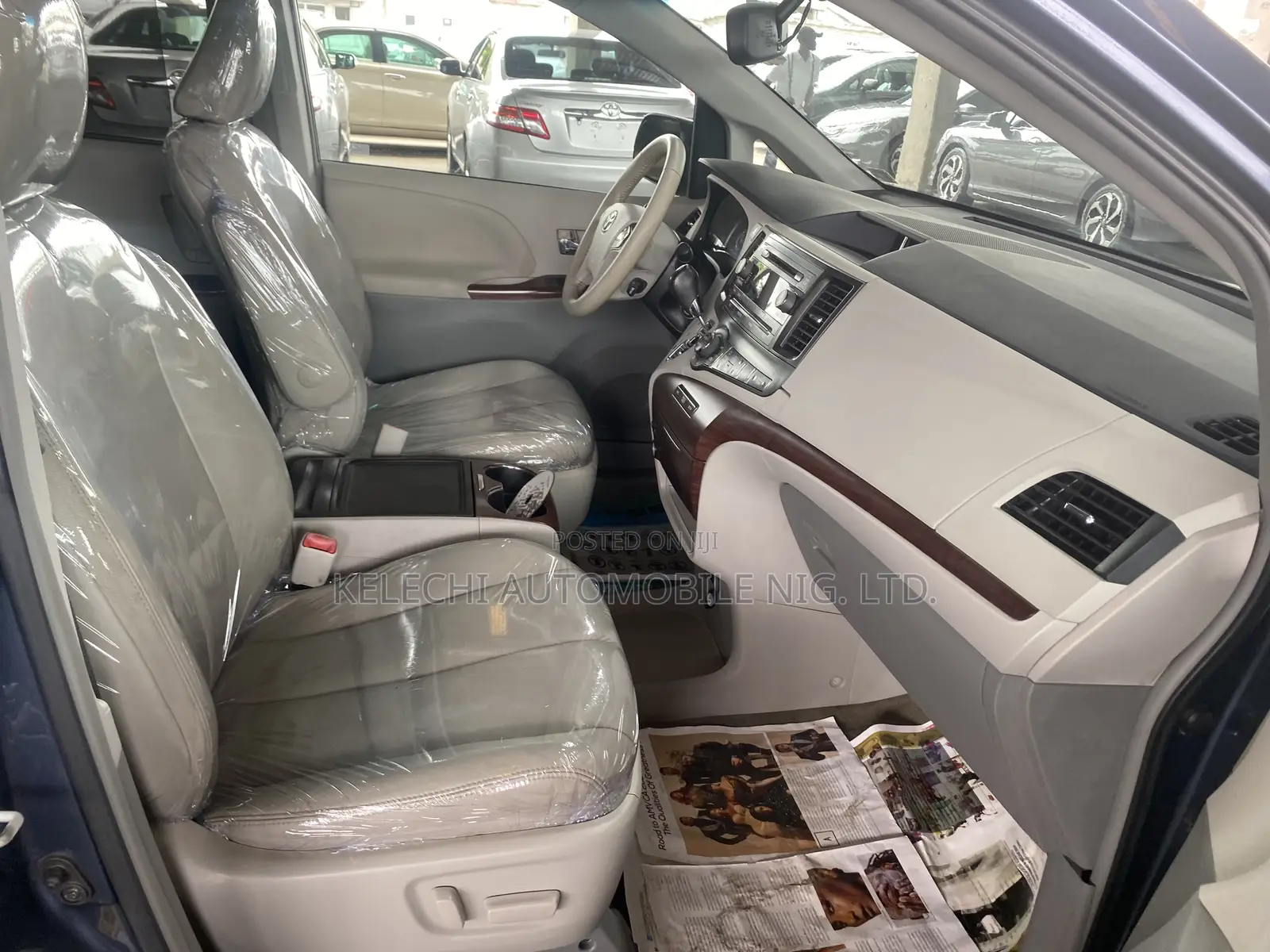 Toyota Sienna 2014 Blue