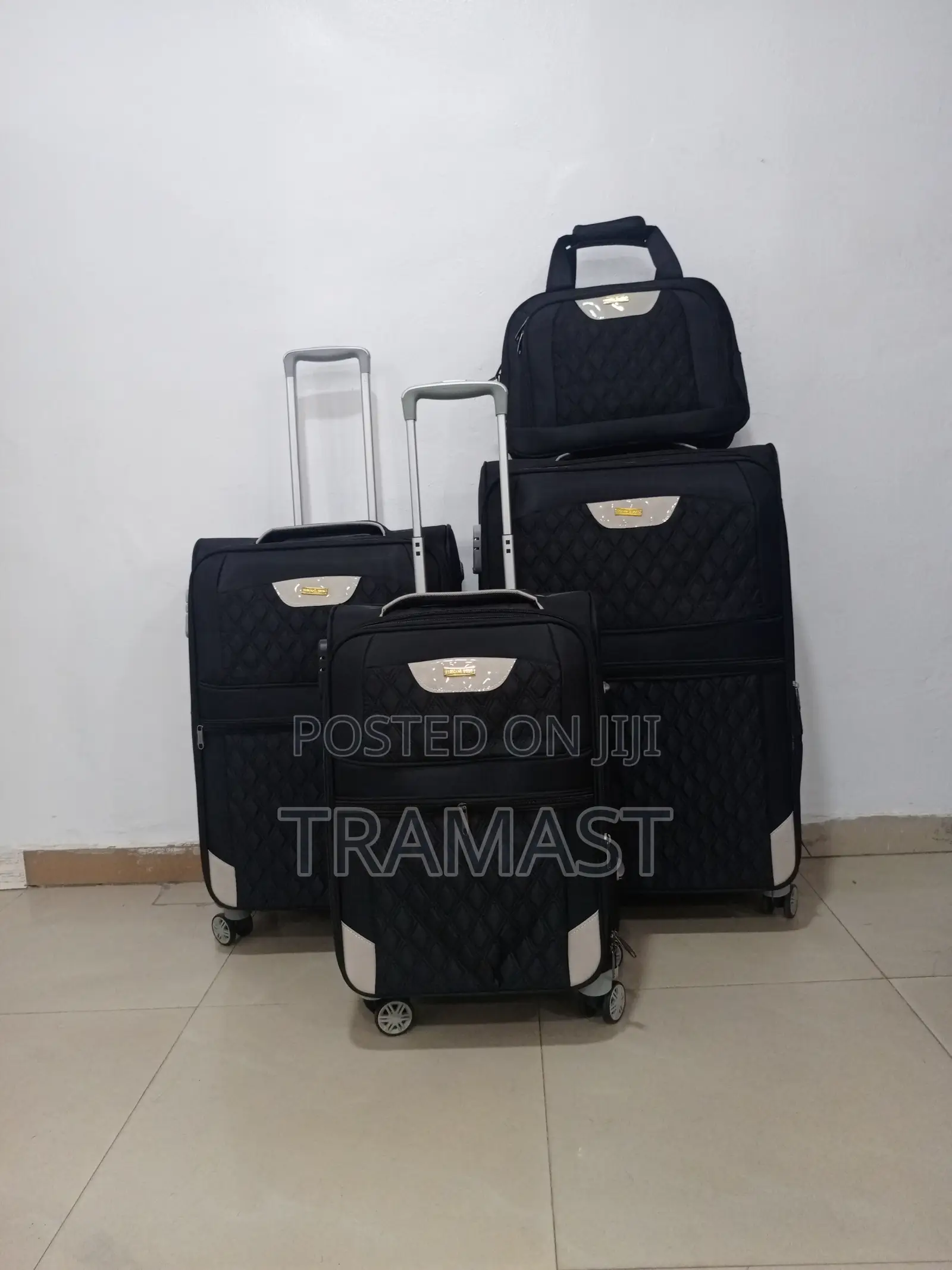 4set Leader Polo Travelling Luggage