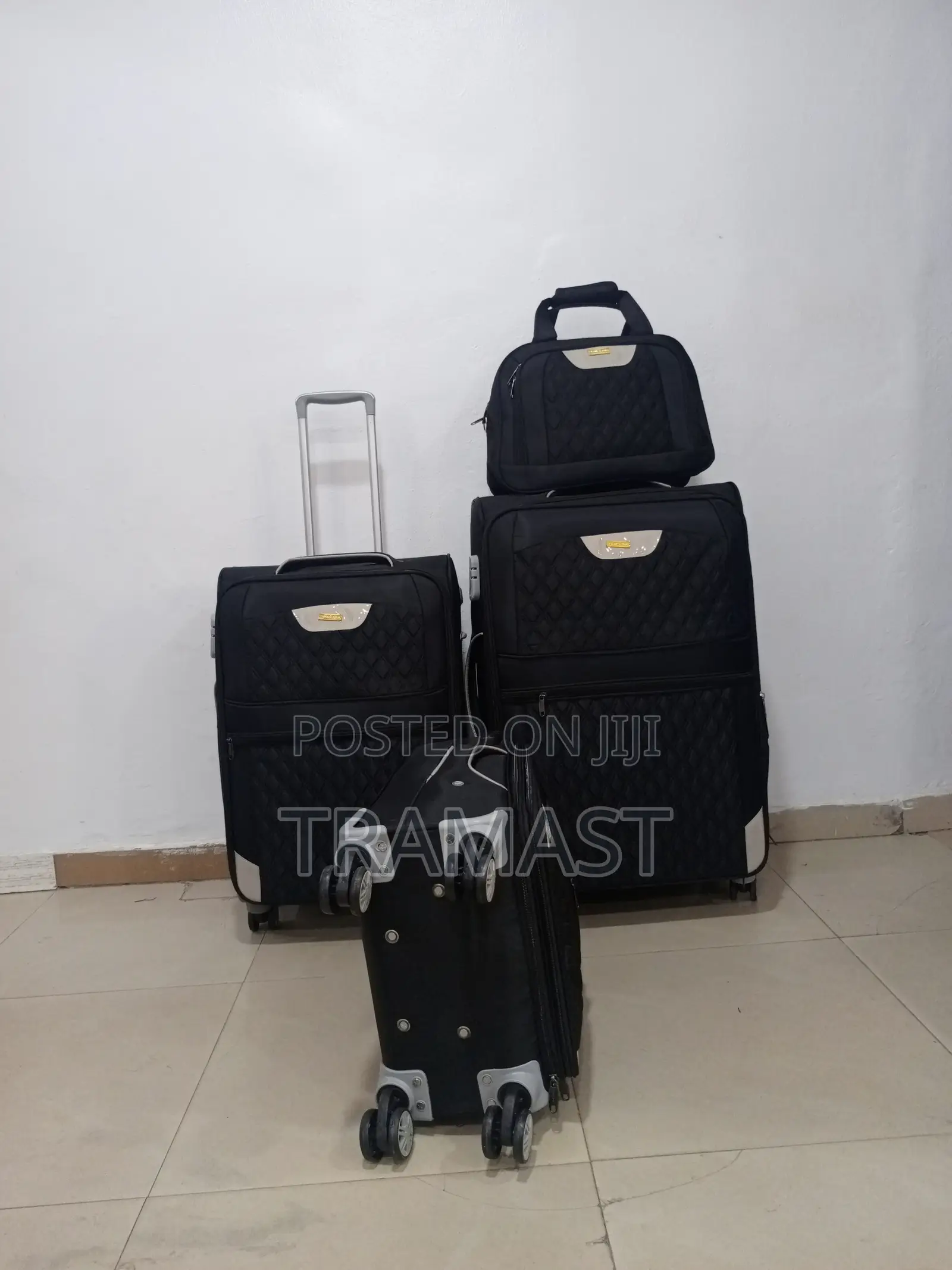 4set Leader Polo Travelling Luggage
