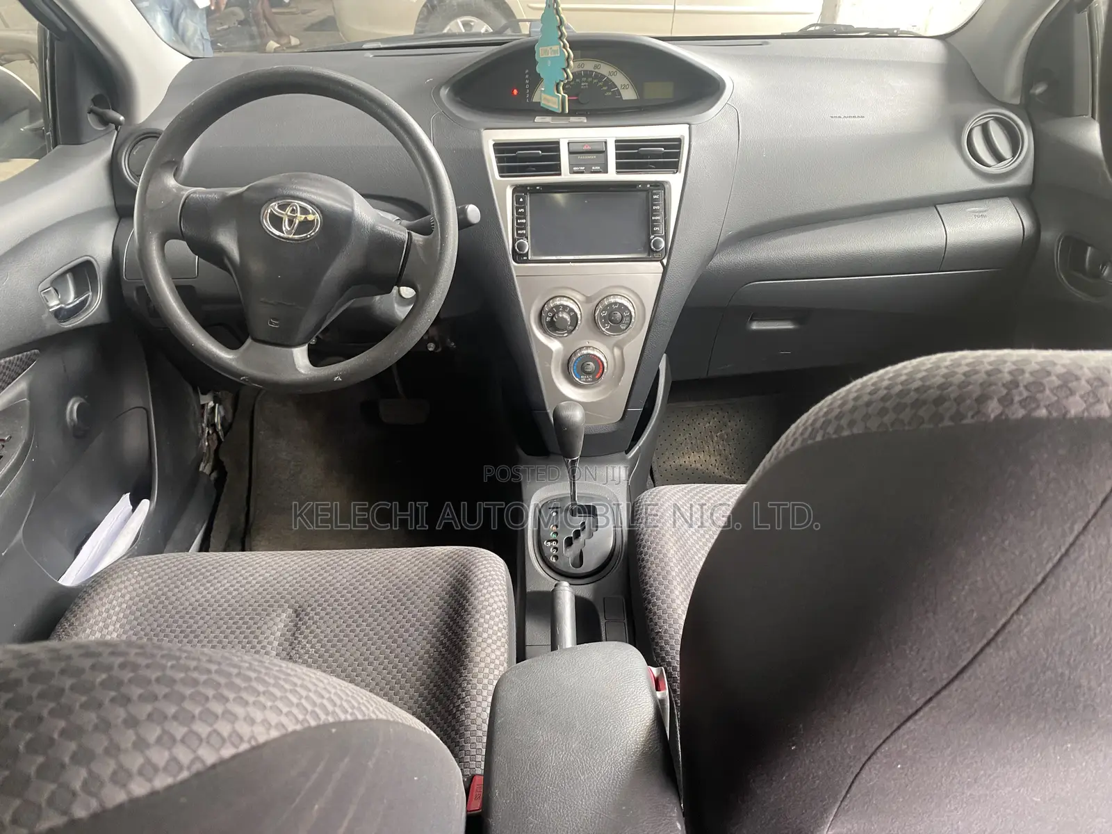 Toyota Yaris 2007 Silver