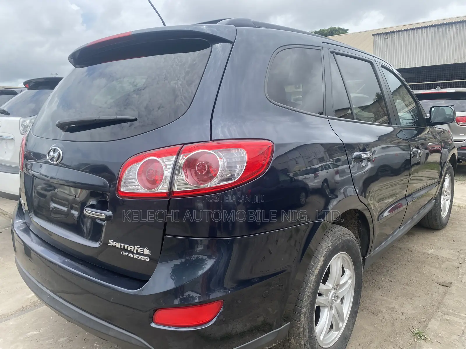 Hyundai Santa Fe Limited 2010 Blue
