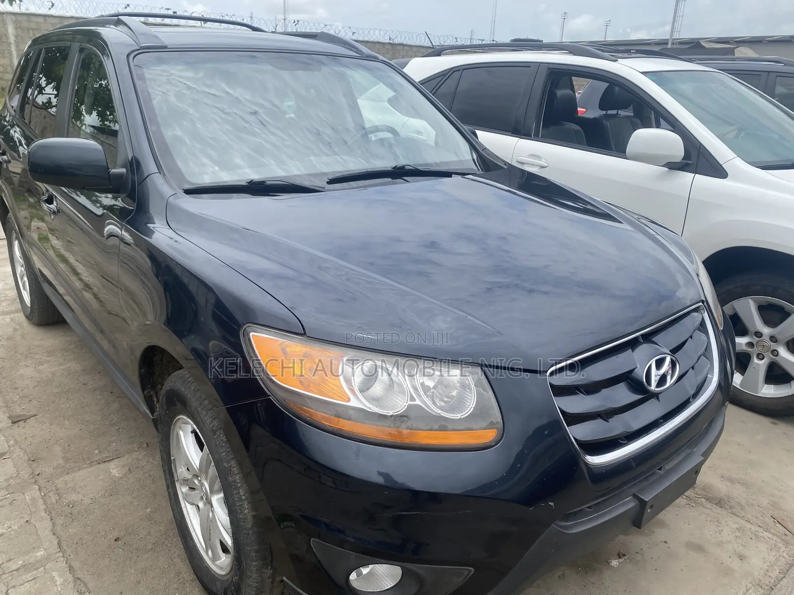 Hyundai Santa Fe Limited 2010 Blue