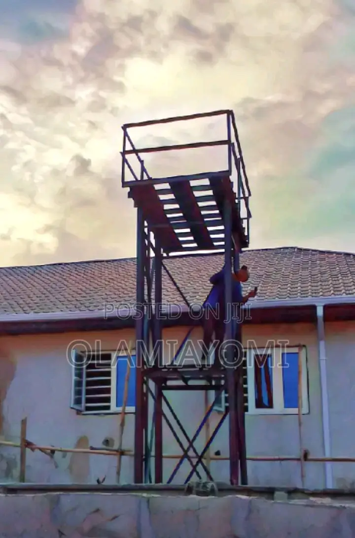 4,000liters Capacity Tank Stand