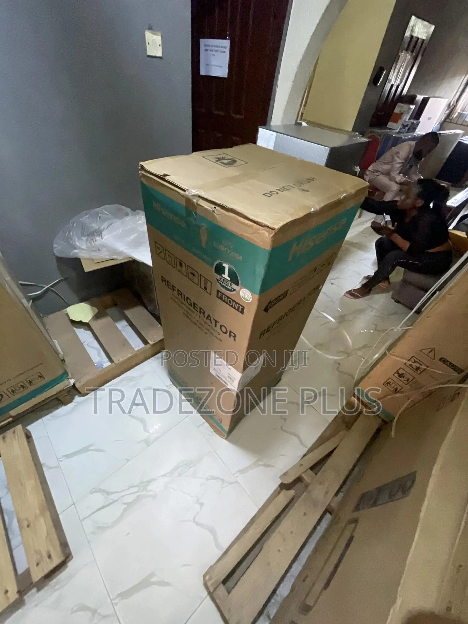 124L Fast Freezing Hisense Refrigerator