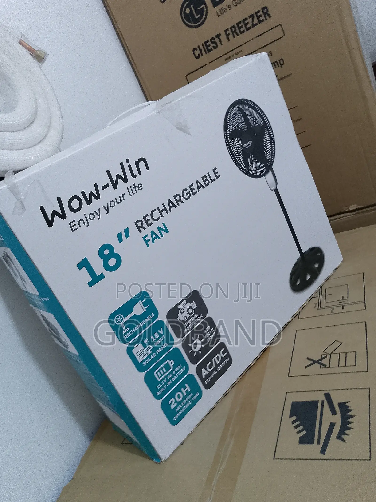 Best 17.2 Inches Wow Win Rechargeable Fan
