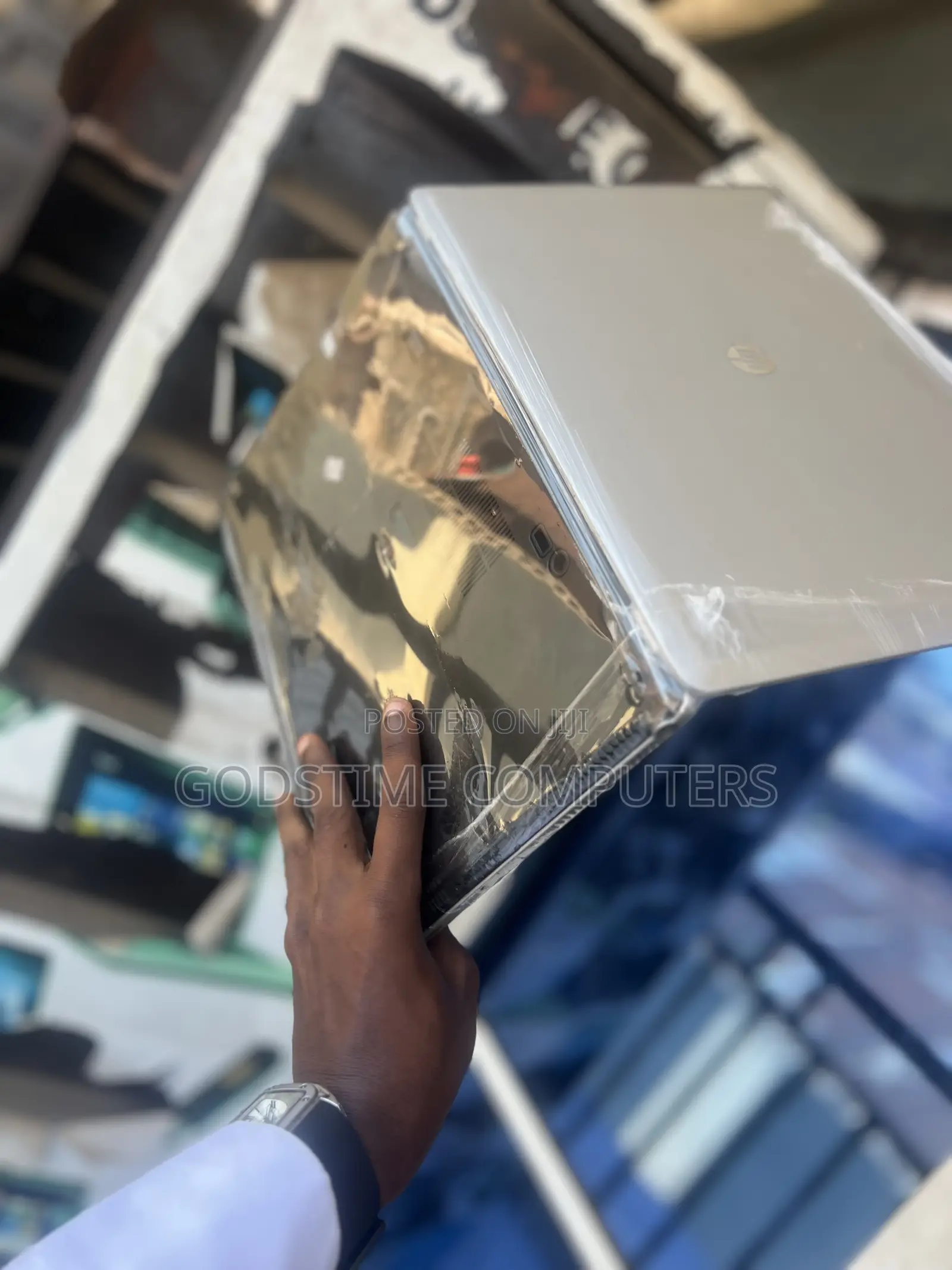 New Laptop HP 8GB Intel Core I5 SSD 256GB