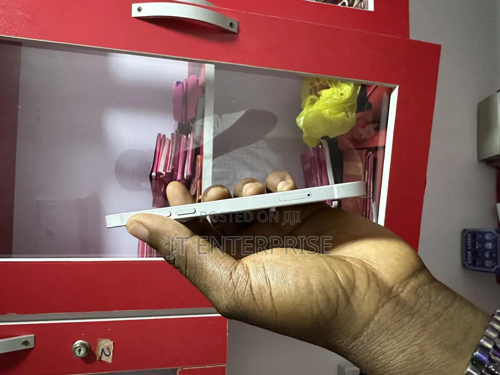 Apple iPhone 12 64 GB White