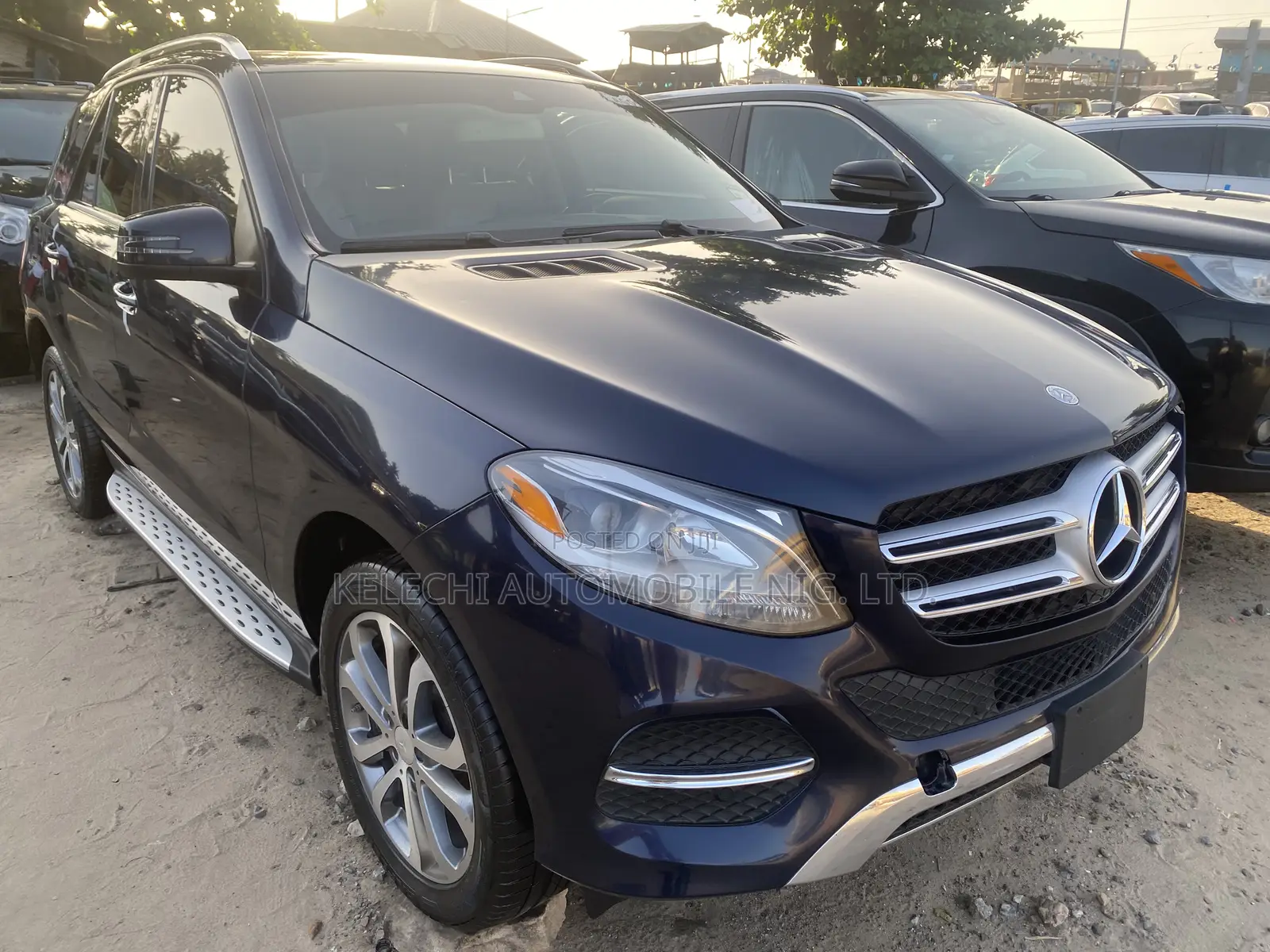 Mercedes-Benz GLE-Class GLE 350d 4MATIC 2017 Blue
