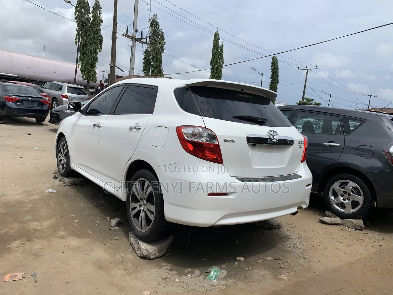 Toyota Matrix 2010 White