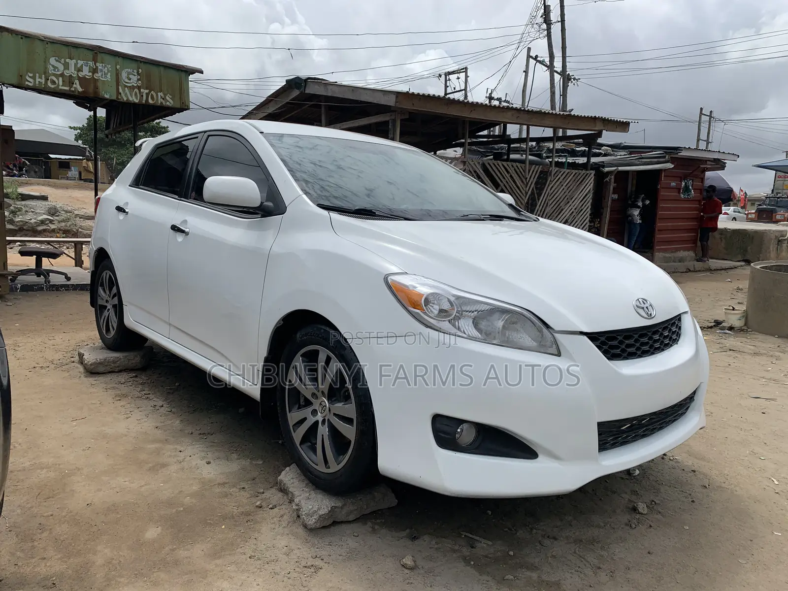 Toyota Matrix 2010 White