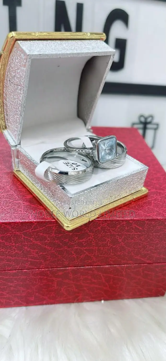 Complete Set of Wedding Rings OG 5z