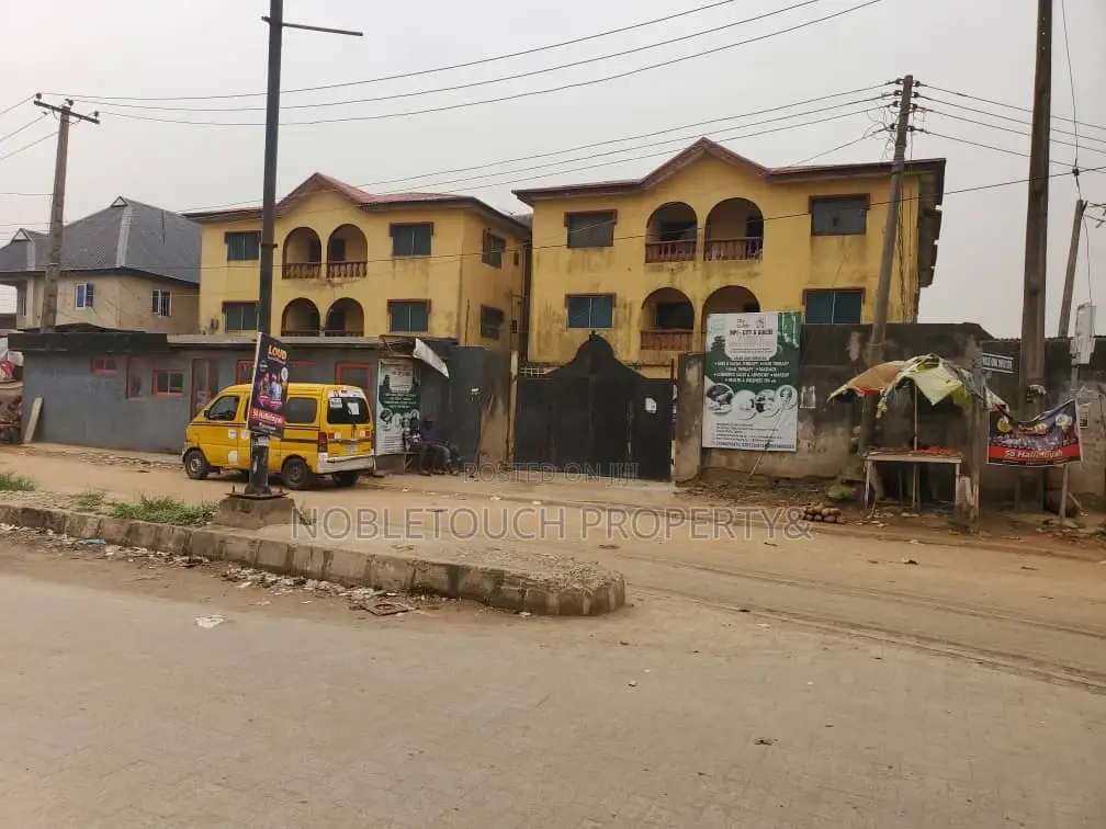 3bdrm Block of Flats in Egbeda Lagos for sale