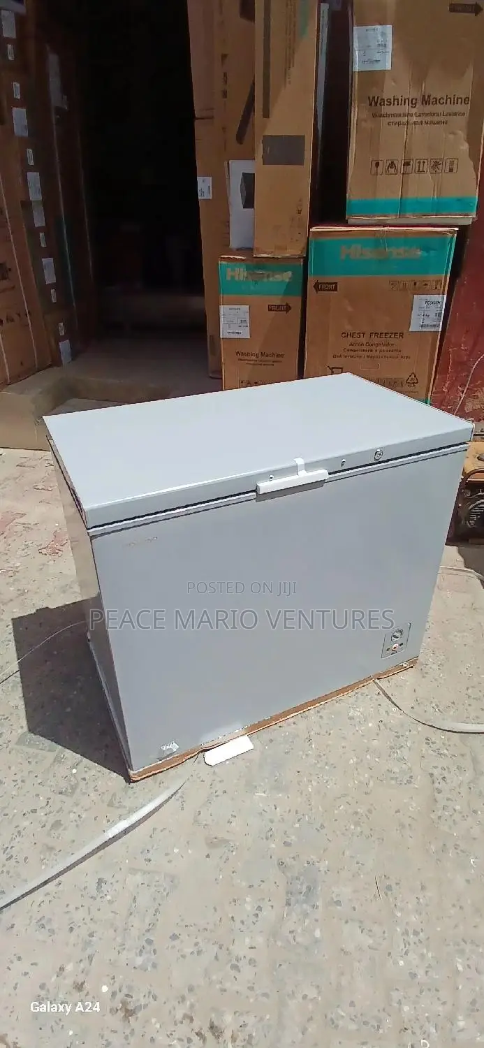 Hisense Original 300litres Deep Freezer With 3years Warranty