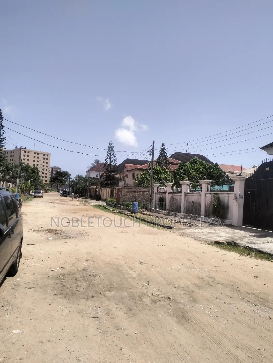 3bdrm Block of Flats in Amuwo Odofin Lagos for sale