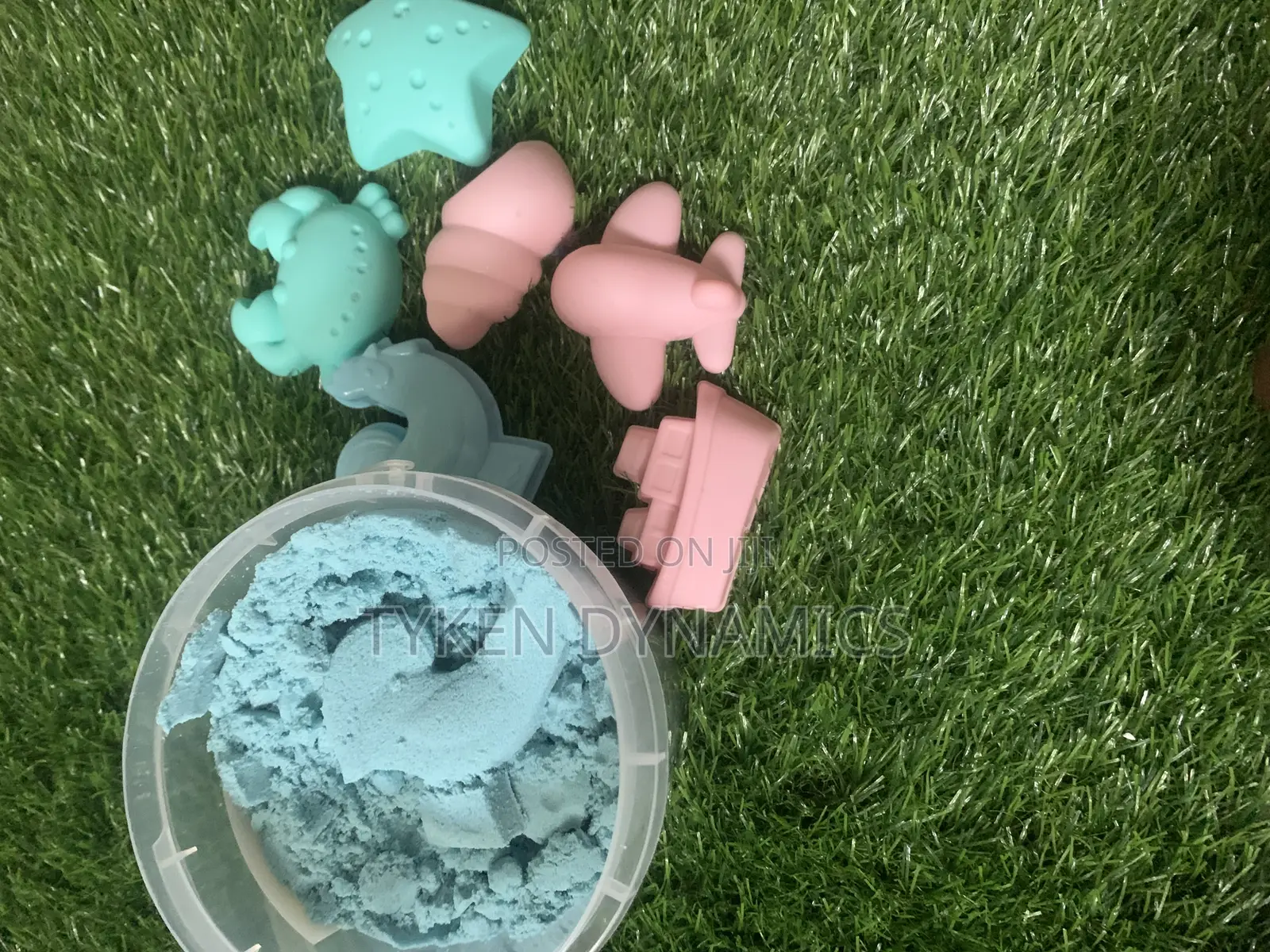 Artbox Magic Sand With Cutters