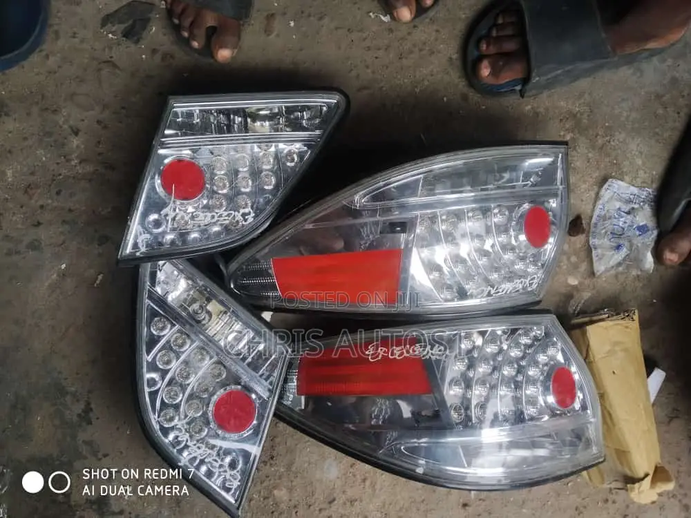 Es 330 2005 Full Light With Boot Light