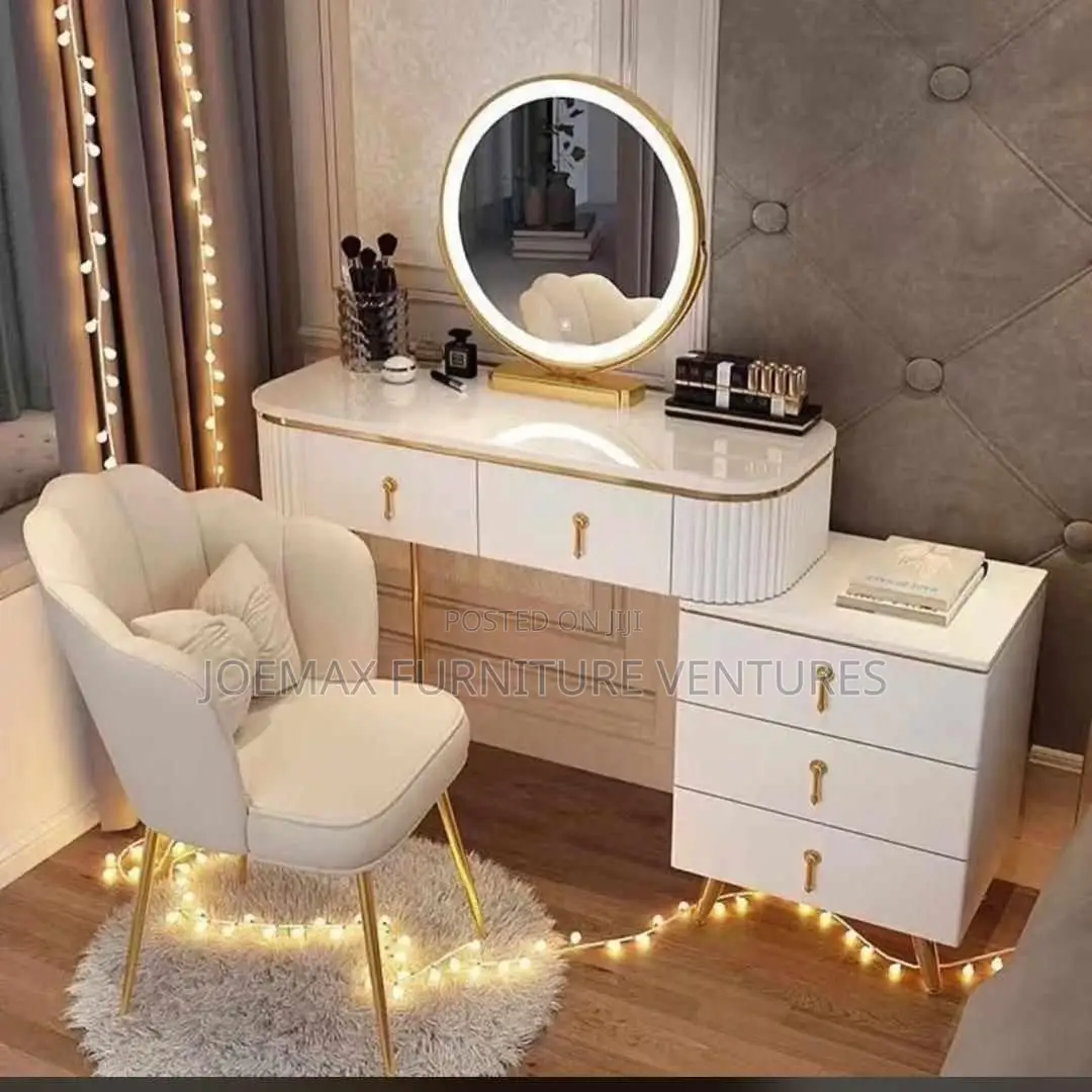 Dressing Mirror and Dresser Chair With Table and Drawers.