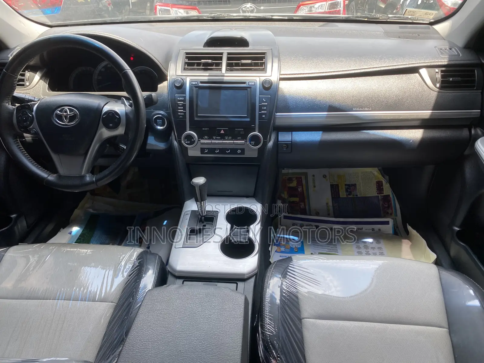 Toyota Camry SE 4dr Sedan (2.5L 4cyl 6A) 2013 Black